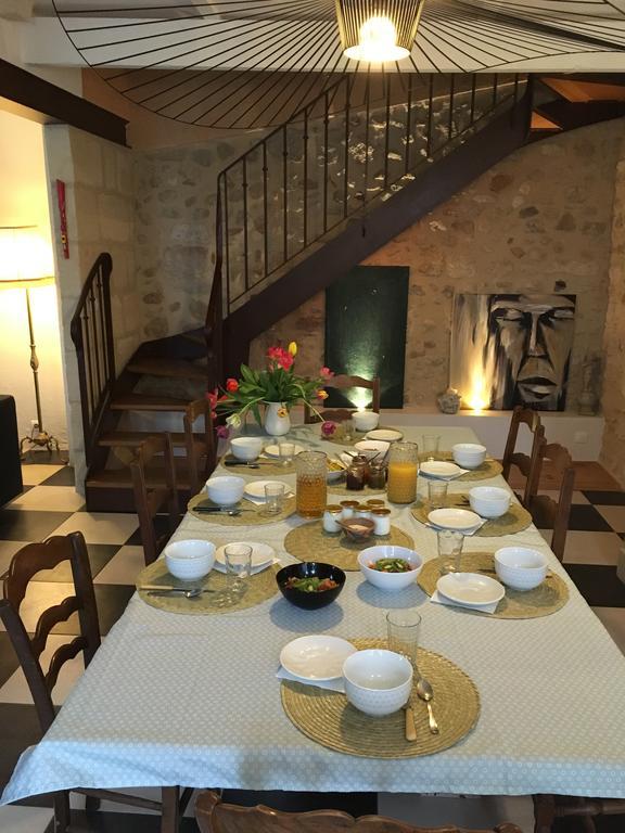 Chambres D'Hotes Le Relais Des Remparts Rions Zewnętrze zdjęcie